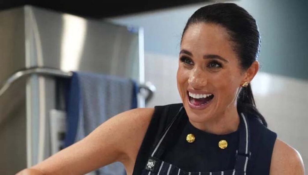 Meghan Markle goes behind the scenes as her ‘MasterChef Australia’ episode debuts Meghan Markle goes behind the scenes as her 'MasterChef Australia' episode debuts