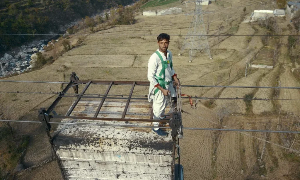 Filmmaker Mohammed Ali Naqvi’s Hanging by a Wire to screen in theatres across the UK, North America Filmmaker Mohammed Ali Naqvi's Hanging by a Wire to screen in theatres across the UK, North America