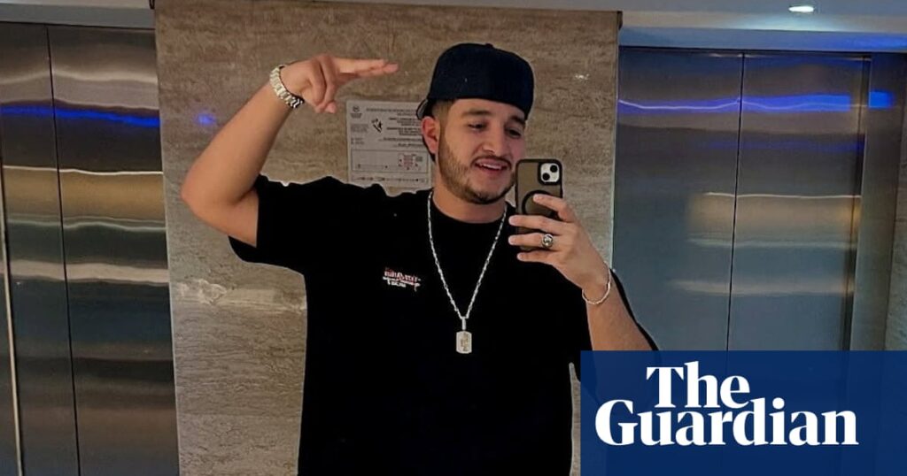 Mexican influencer shot dead while streaming live on social media Mexican influencer shot dead while streaming live on social media