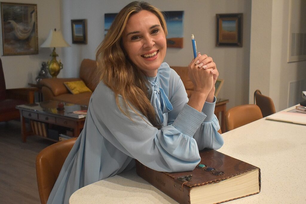 Screenwriter uses real-life events, trauma to create ‘self-deprecating comedic piece’ Screenwriter uses real-life events, trauma to create 'self-deprecating comedic piece'