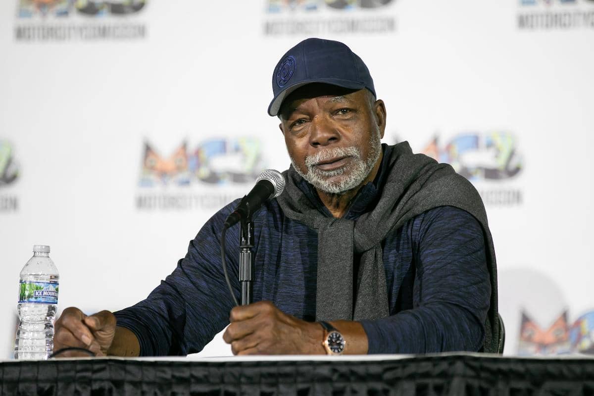 Novi, MI - May 20, 2023: Carl Weathers hosts a panel at Motor City Comic Con -