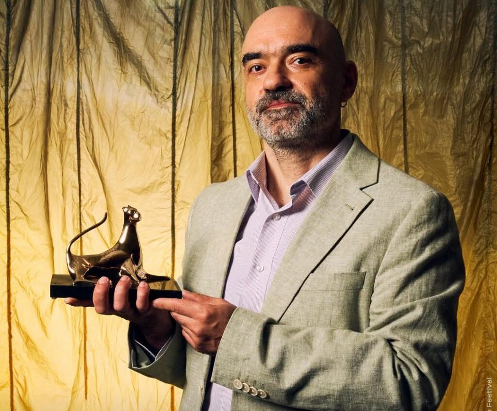 Romanian director Florin Șerban’s ‘You Don’t Belong Here’ wins top prize at Locarno Film Festival Romanian director Florin Șerban’s ‘You Don’t Belong Here’ wins top prize at Locarno Film Festival