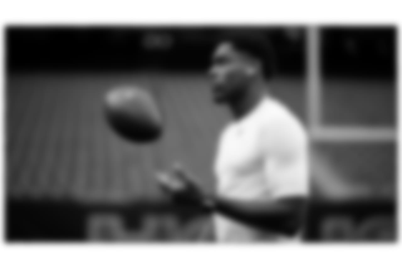 Las Vegas Raiders wide receiver Malik Benson (19) warming up before the preseason away game against the Houston Texans at Reliant Stadium.