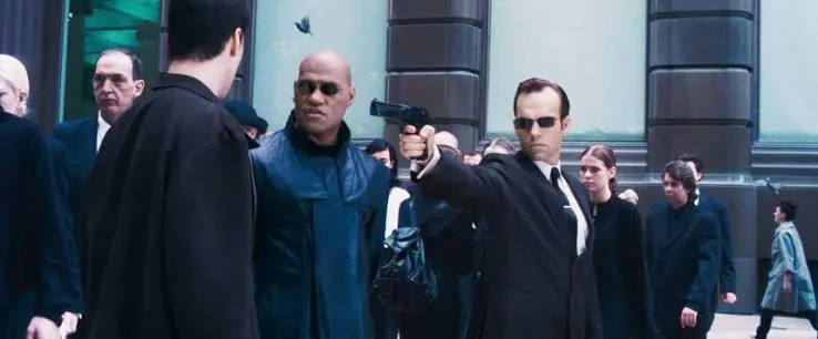 13 Movie Scenes That Looked Completely Different Behind the Scenes